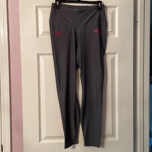 Nike Dri Fit Patriots leggings